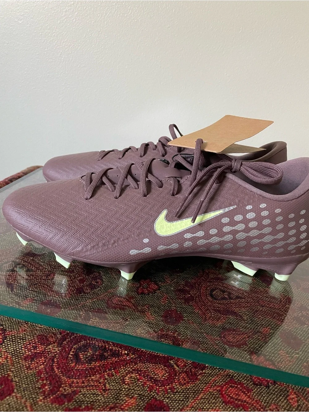 Nike Zoom Vapor 16 Academy Soccer Cleats — Plum and Silver Mens 9.5/ Womens 11